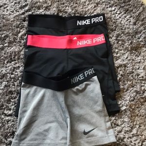 Nike spandex bundle! REPOST**